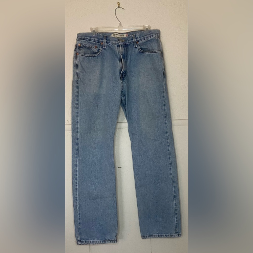 Levi's 33/32 #1